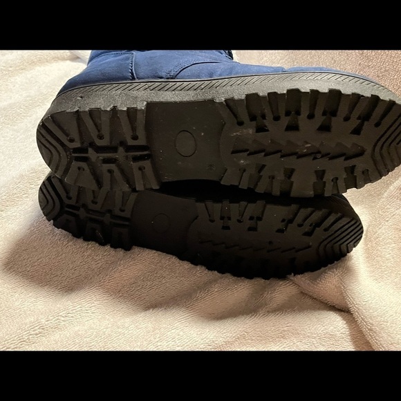 SQL Blue Boots - Picture 5 of 8